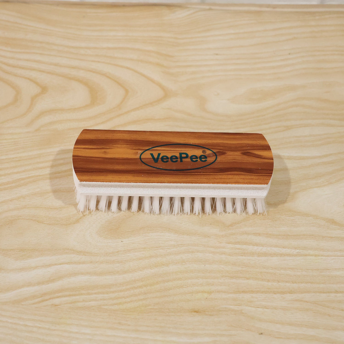 Handle detail of VeePee heavy-duty cloth washing brush