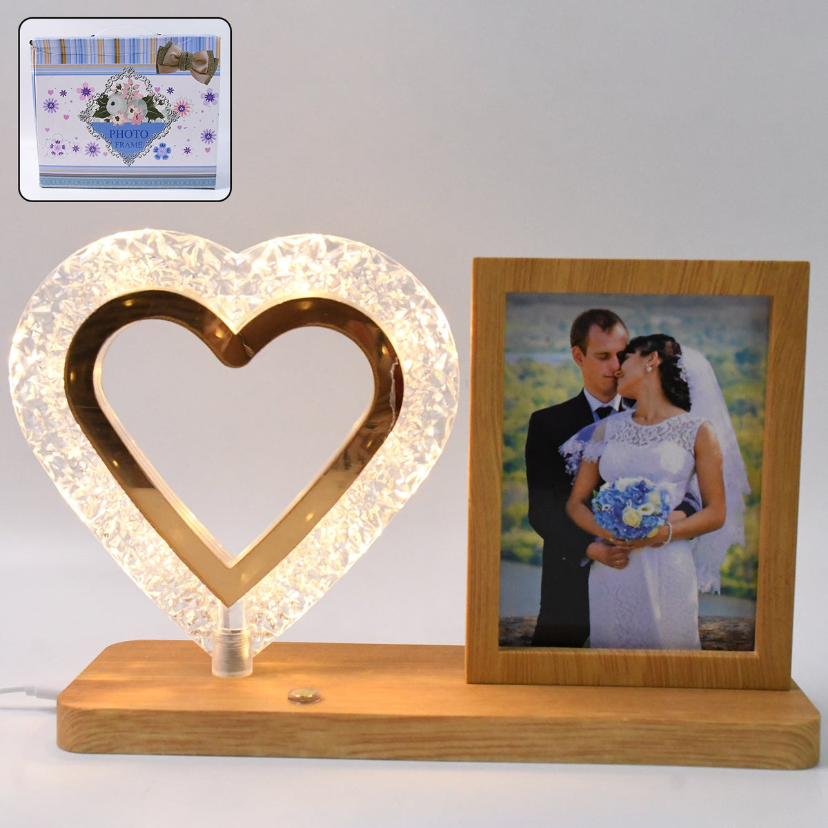 Romantic heart light moments captured in LED lamp