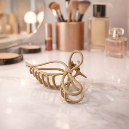Minimalist matte finish hair claw clip for women
