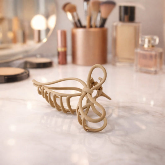 Minimalist matte finish hair claw clip for women