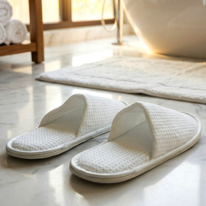 Open-toe disposable slippers light and breathable for guest comfort