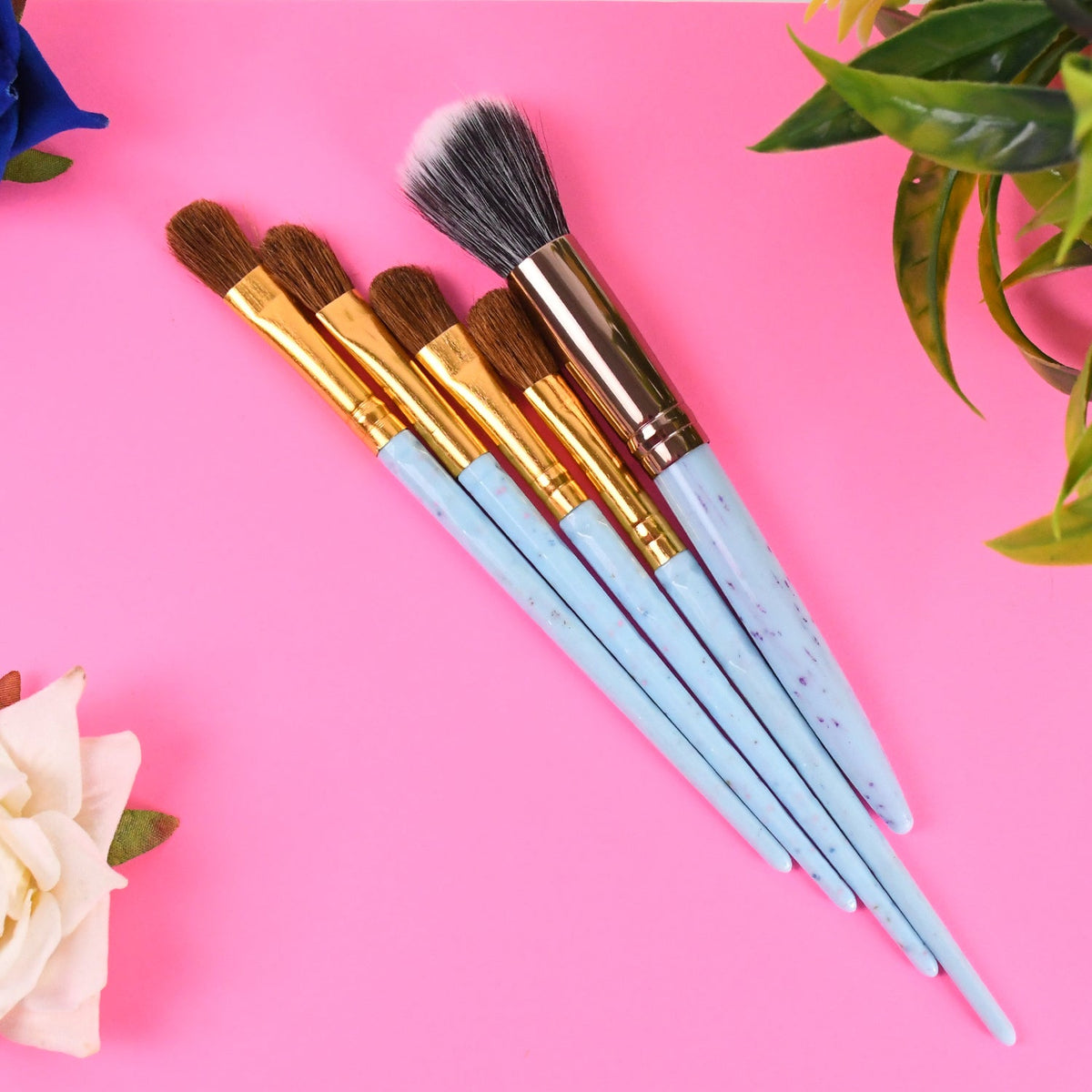 BeautyBare 5pc makeup brush kit featuring high-quality synthetic bristles
