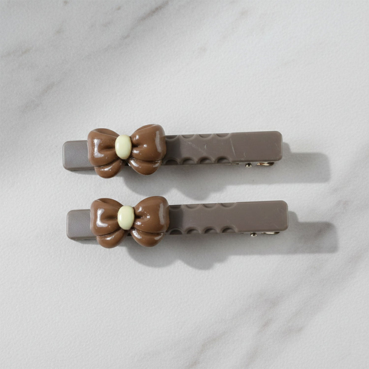 Party wear bow design decorative hair clips with snap mechanism