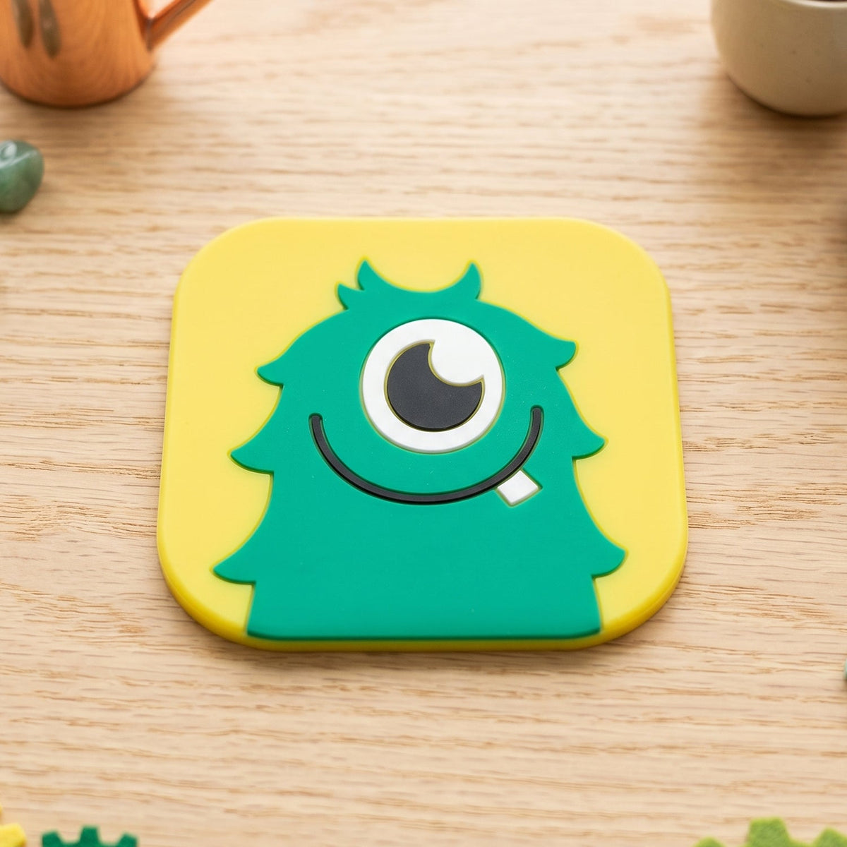 Silicone coaster white bg