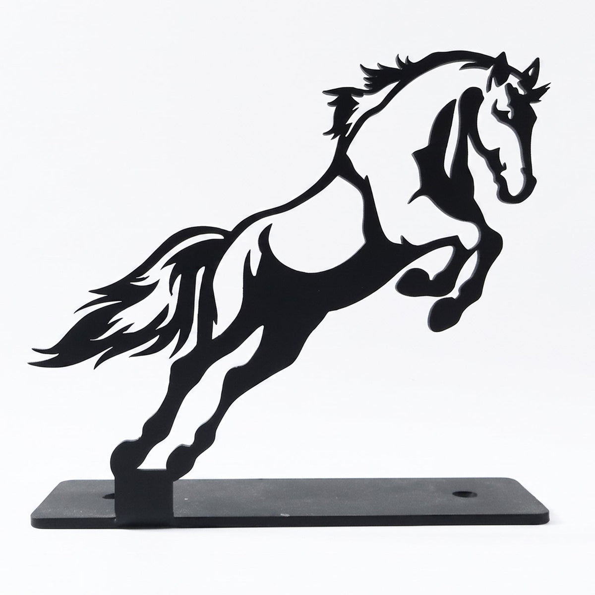 Elegant horse figurine sculpture for workspace or living room