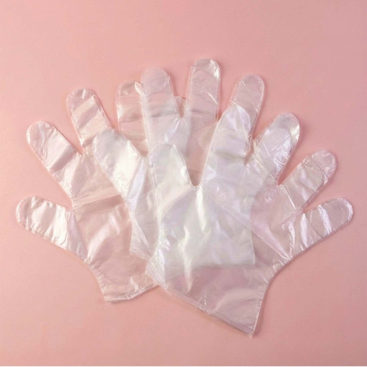 Disposable clear gloves suitable for cleaning and food tasks