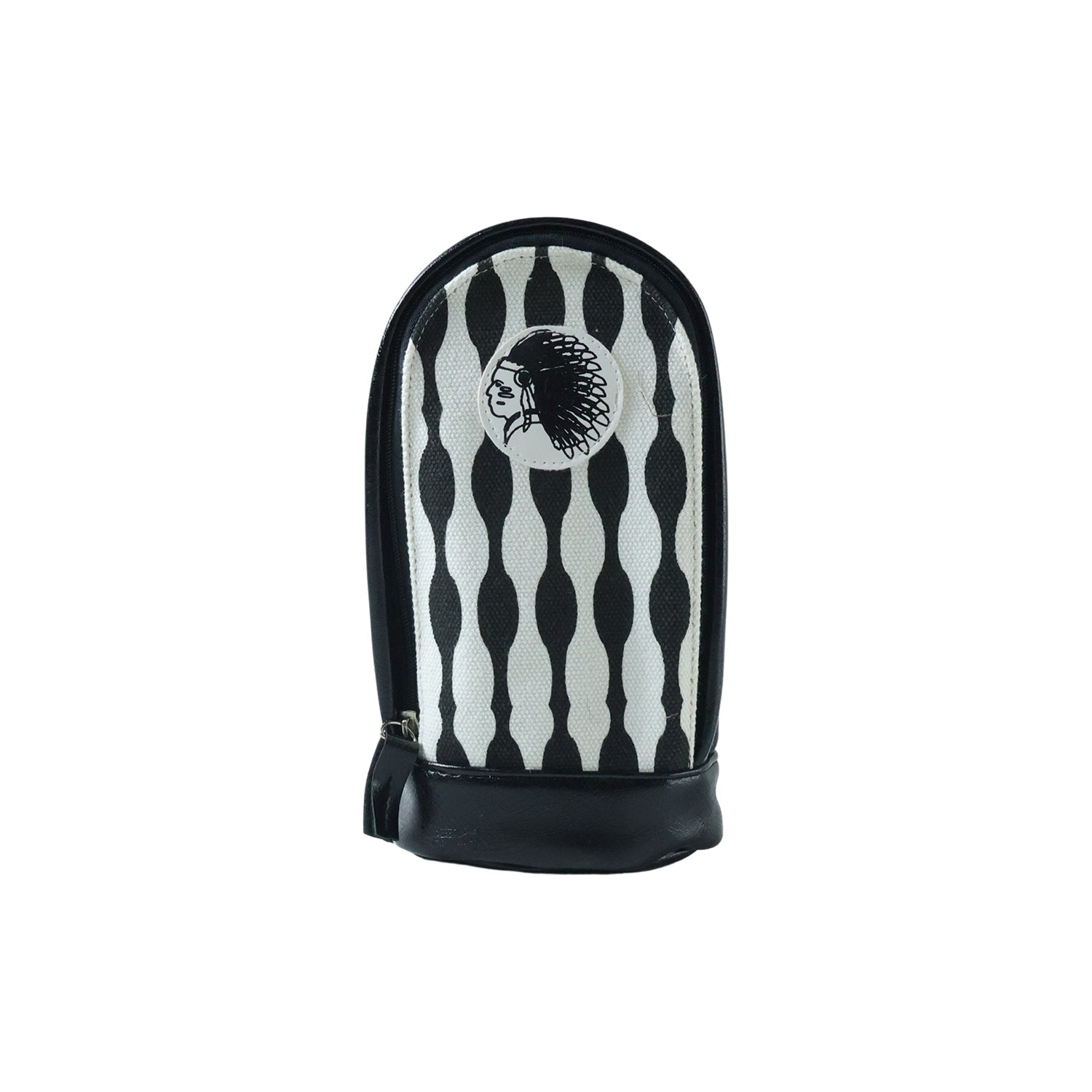 Compact pencil pouch suitable for travel and office use